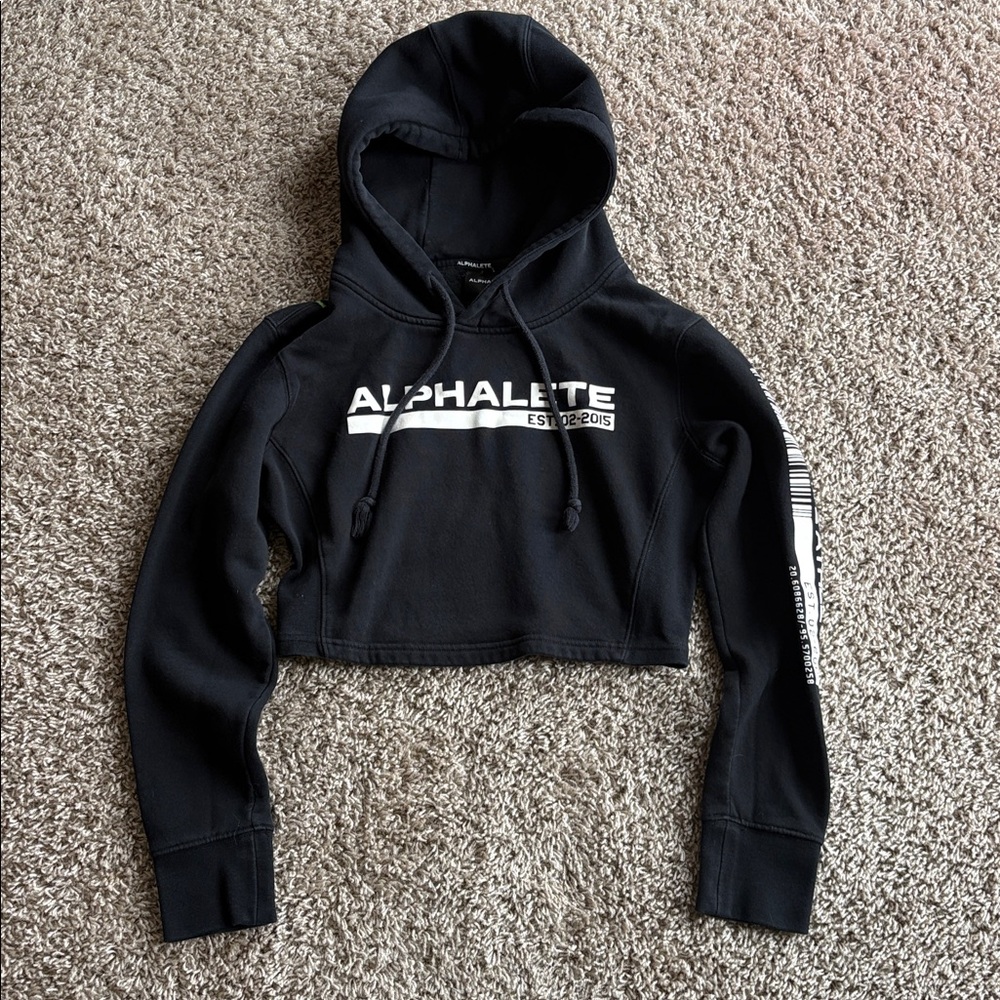Alphalete Black Cropped Hoodie!